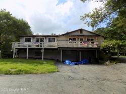 139 Valley View Drive Albrightsville, PA 18210