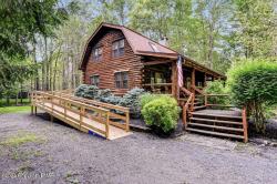 108 Alpine Court Pocono Pines, PA 18350