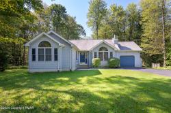 426 Tranquility Court Long Pond, PA 18334