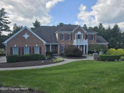 165 Rising Meadow Way East Stroudsburg, PA 18302