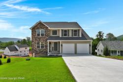 19 Fairway Drive Ashland, PA 17921