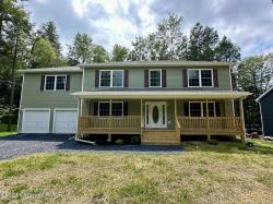 63 Driftwood Drive Blakeslee, PA 18610