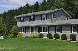 2135 S Valley View Drive Saylorsburg, PA 18353