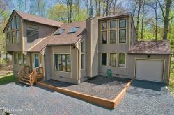 2103 Wilderland Road Tamiment, PA 18371