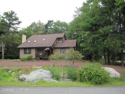 26 Beechwood Rd Lake Harmony, PA 18624 Home For Sale