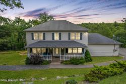 104 Tumbleweed Drive Long Pond, PA 18334