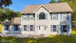 104 Valley View Albrightsville, PA 18210