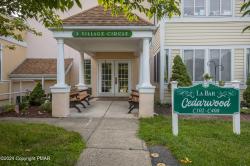 3 Village Circle Stroudsburg, PA 18360