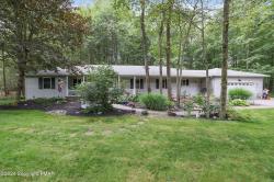 274 Shannon Drive Long Pond, PA 18334