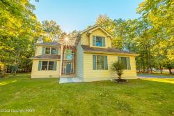 315 Walden Drive Saylorsburg, PA 18353