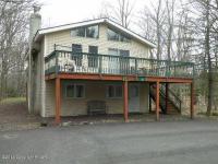 168 Wagner Way, Pocono Lake, PA 18347