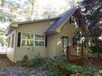 122 Sweetbriar Road, Pocono Pines, PA 18350