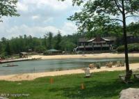 G17 Wolf Hollow Rd, Lake Harmony, PA 18624