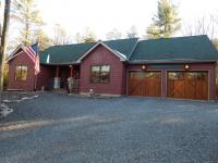 222 Miller Dr, Pocono Pines, PA 18350