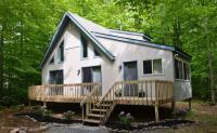 7171 Winnebago Dr, Pocono Lake, PA 18347