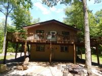 2138 Naomi Ave, Pocono Pines, PA 18350