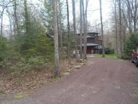 10 Blackberry Ln, Jim Thorpe, PA 18229