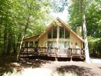 1205 Redwood Terrace, Pocono Pines, PA 18350