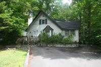 134 Tomhickon Trl, Pocono Lake, PA 18347