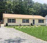 127 Cranberry Dr, Blakeslee, PA 18610