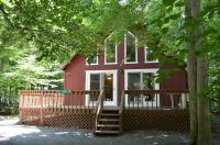 1120 Shackamaxon Dr, Pocono Lake, PA 18347