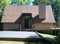 583 North Lake Dr, Lake Harmony, PA 18624
