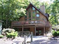 105 S South Lake Dr, Lake Harmony, PA 18624