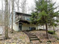 1005 Maple Drive, Pocono Lake, PA 18347