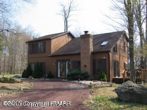 BIG HOME 4 little $$$$$$$$...in Pocono Lake.  18347