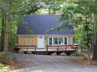 122 Oswayo Dr, Pocono Lake, PA 18347