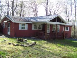 108 Sundance Dr, Pocono Lake, PA 18347