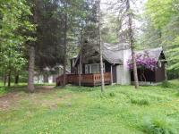 5154 Cresco Dr, Pocono Lake, PA 18347
