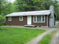 1022 Wyoming Dr, Pocono Lake, PA 18347