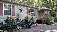 85 Holiday Dr, White Haven, PA 18661