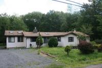 146 Orono Dr, Pocono Lake, PA 18347