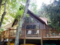 1217 Kinta Cir, Pocono Lake, PA 18347