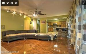 104 Pebble Bch, Tobyhanna, PA 18466