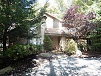170 Flintlock Trl, Pocono Pines, PA 18350