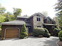 249 Buckskin Way, Pocono Pines, PA 18350