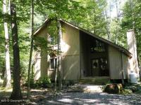 138 Elk Run Road, Pocono Lake, PA 18347
