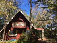 318 Berry Ln, Pocono Lake, PA 18347