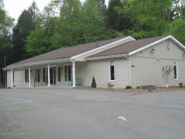 149-1 Village Park Dr, Pocono Lake, PA 18347