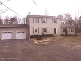 101 Chippy Cir, Jim Thorpe, PA 18229