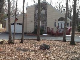 53 Pawnee Trl, Albrightsville, PA 18210