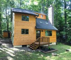 155 Ottawa Trl, Pocono Lake, PA 18347