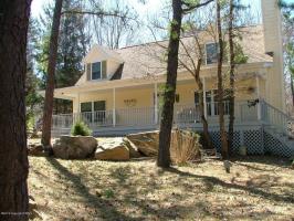 152 Laurel Ln, Blakeslee, PA 18610