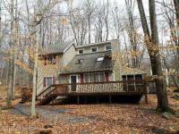 160 Elk Run Road, Pocono Lake, PA 18347
