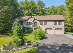 96 Wild Turkey Circle Lake Ariel, PA 18436