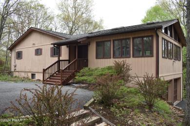 111 Cottonwood Drive Lords Valley, PA 18428