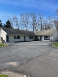 513 Easton Turnpike Lake Ariel, PA 18436